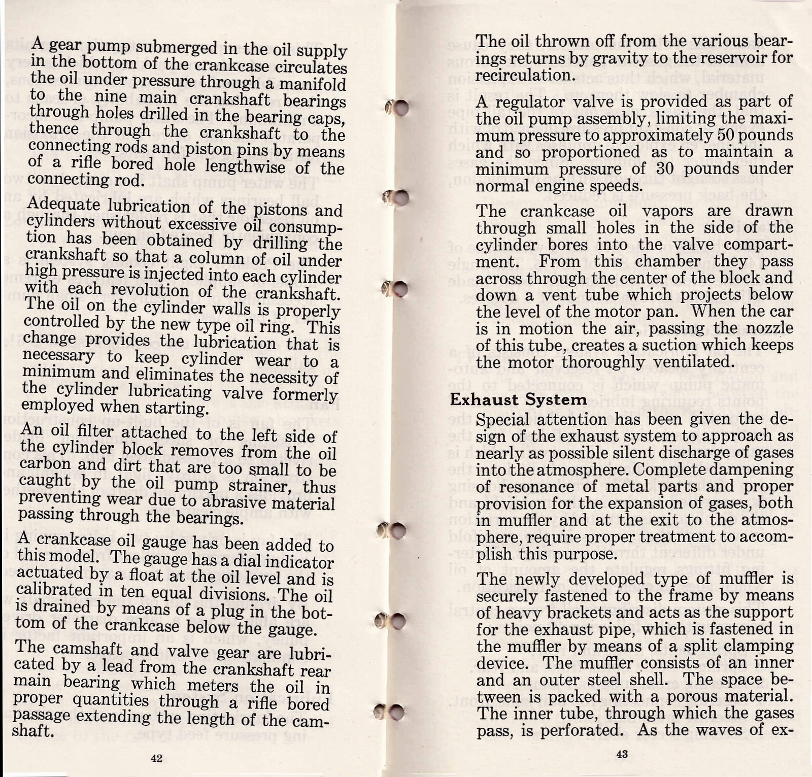 n_1932 Packard Eight Deluxe Facts Book-42-43.jpg